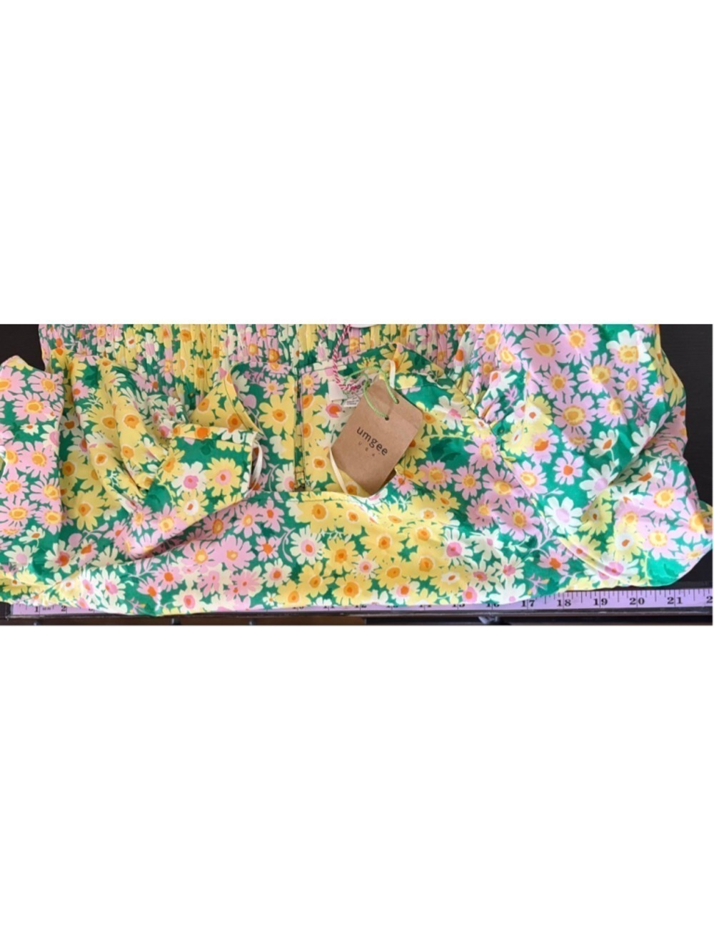Umgee Green Ditsy Floral Cottagecore Tiered Puff Sleeve Mini Dress Size M NWT - Picture 6 of 6